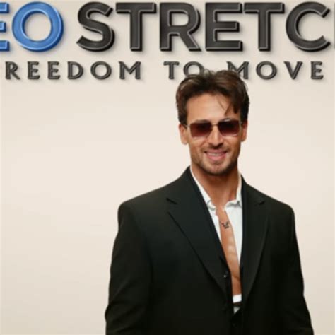 Donear Group launches ‘Neo Stretch’ with Tiger Shroff as brand ...