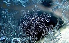Snowflake Desktop Background by Snowflake Desktop Wallpapers Wallpaper Cave Snowflake Desktop Background