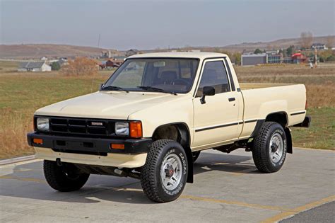 1986 Toyota Truck
