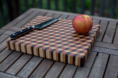 Free Cutting Board Plans