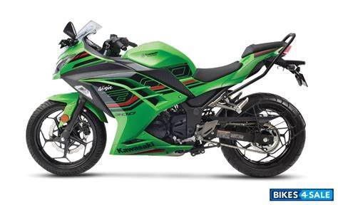Kawasaki Ninja 300 BS6 2023 price, specs, mileage, colours, photos and ...