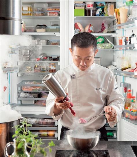 五世名厨陈伟大师赴上海，参访钱以斌大师WF创意厨房 - 每日头条