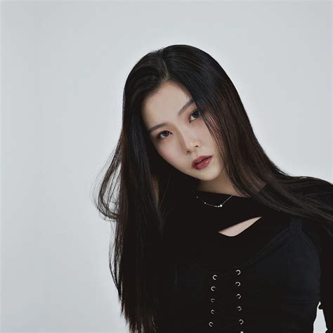 Itzel - Say Nothing lyrics