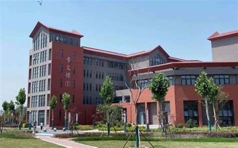 民生校区综合教学楼建成，迎来首批师生-河南开封科技传媒学院