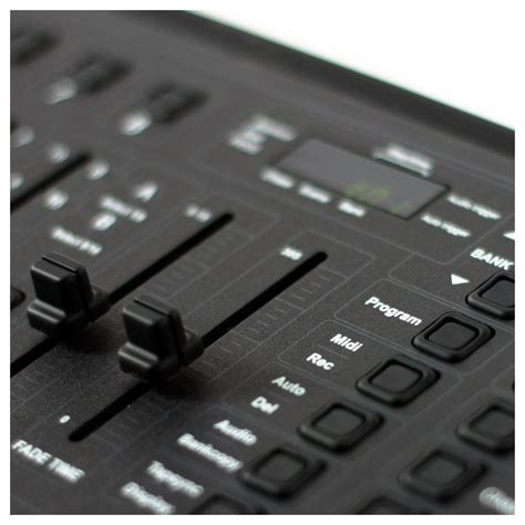 Adj DMX512 Operator Tutorial 的图像结果