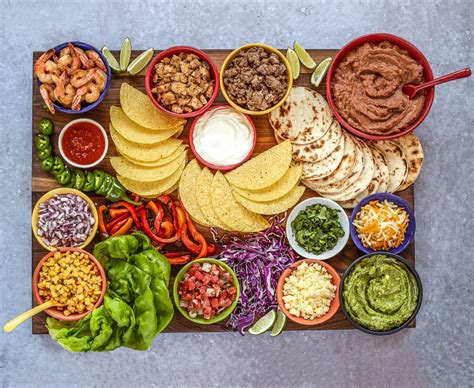 Build your own Mexican fiesta with this mouthwatering taco board recipe ...