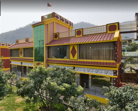 Treebo The Lily - Hotel in Tapovan Rishikesh