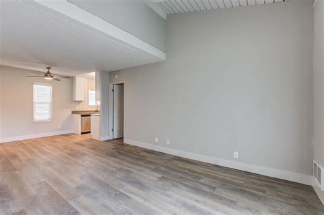 Photos of The Landing at Channel Islands | Apartments in Oxnard, CA