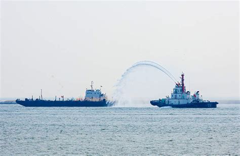 天津大港港区迎第400艘LNG 船