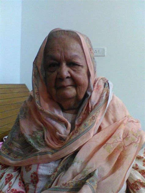 Pension To Lifelong Savings: 5 Ordinary Indians Who Donated Beyond ...