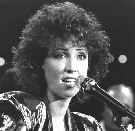 Ten Almost Forgotten Female Country Music Singers | Spinditty