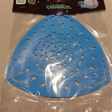 Jual Pewangi Urinoir/Pengharum tempat kencing Pria/Kamper Urinoil ...