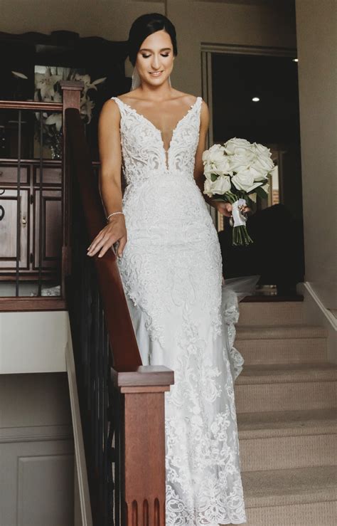 Martina Liana 1078 Used Wedding Dress Save 45% - Stillwhite