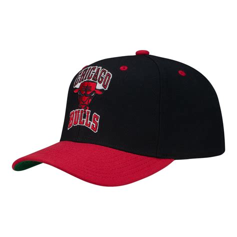 Chicago Bulls Hats & Accessories – Official Chicago Bulls Store