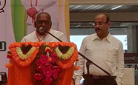 ஒட்டுமொத்த தமிழகமே பா.ஜ.க.வின் காவிக்கொடியால்தான் சூழ்ந்திருக்கிறது ...