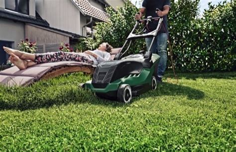 Tosaerba quale scegliere   Motore a scoppio, elettrico o a  