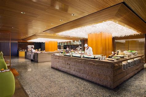 THE PLAZA Seoul, Autograph Collection Coffee Shop: Pictures & Reviews ...