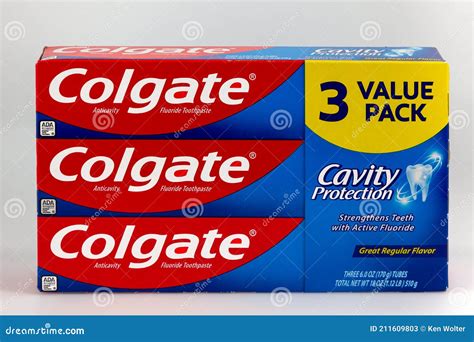Image result for Close Up Colgate