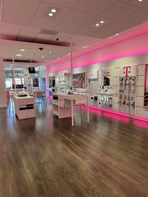 T-Mobile Lower Southampton Village | Feasterville Trevose, PA