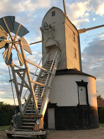 WINDMILL LODGES (Woodbridge, Suffolk) - Lodge Reviews & Photos ...