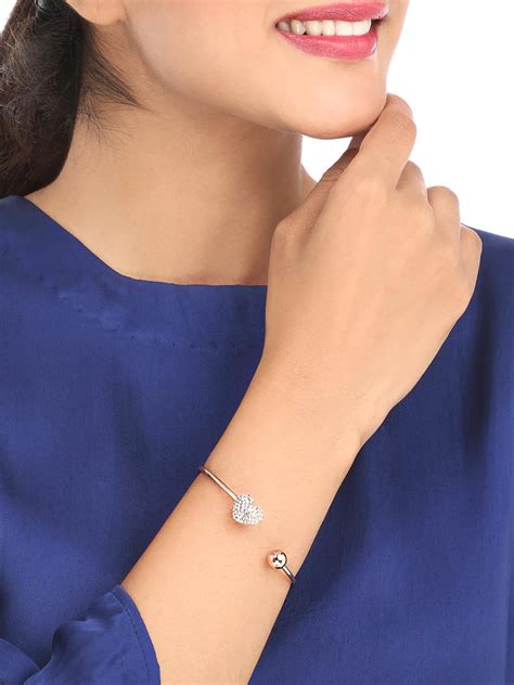 Kairangi Bracelet for Women and Girls Love Heart Crystal Rose Gold ...