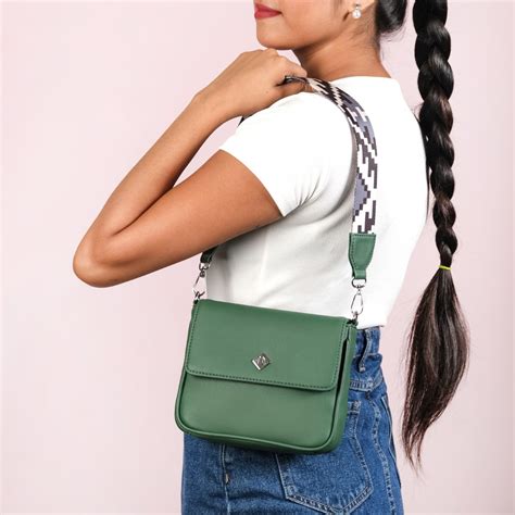 Brio Cheeky Chic Shoulder Bag Green Online - Premium Shoulder Bag ...