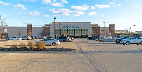 Press Photo - Pick N Save - Milwaukee, WI - The Boulder Group