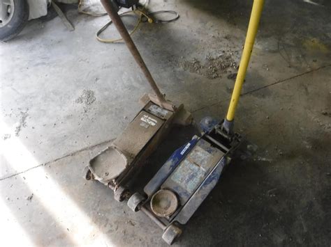 NAPA & Blackhawk Floor Jacks BigIron Auctions