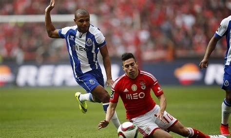 Manchester United Transfer News: Agent Confirms Deal is in Place for ...