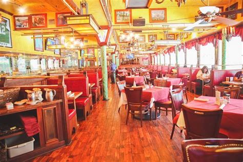 Best Prime Rib in Houston - Reviews, Photos - Laurenzo's Restaurant ...