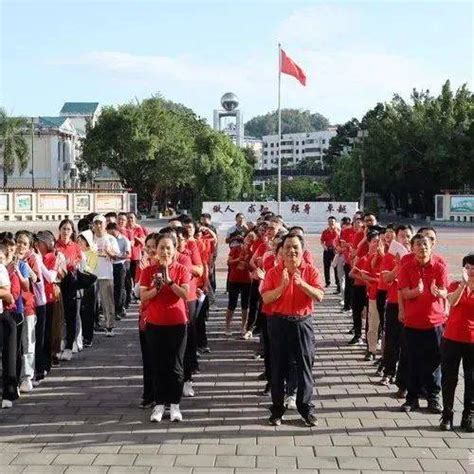 【基层动态】“喜迎十月，欢度国庆” | 三亚市第一中学工会开展迎“国庆”教职工趣味活动_高三和