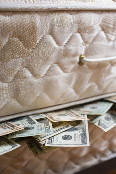 Repair Broken Box Spring Slat 的图像结果