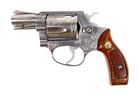 Lot - Smith & Wesson Model 60 Snub Nose Revolver