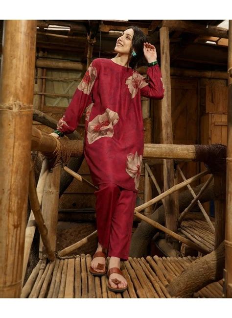 Women for Kurtas & Kurtis UAE | 25-75% OFF | Dubai, Abu Dhabi