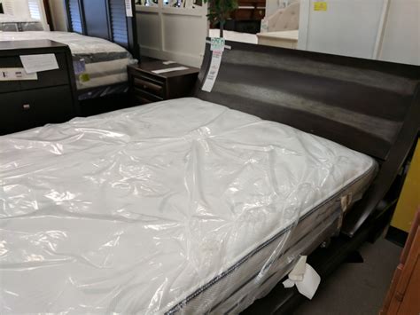 Hialeah FL Discount Furniture Outlet Store