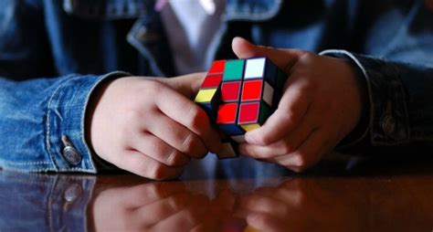 Rubiks Cube | Rubiks Cube Teacher | Learn Solve | Malad Mumbai |Mind ...