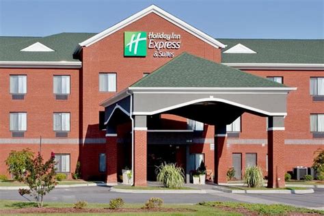HOLIDAY INN EXPRESS & SUITES SUFFOLK BY IHG - Hotel Reviews, Photos ...