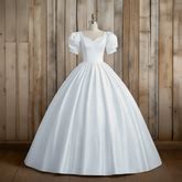 White Wedding Dresses & Bridal Gowns in India | Gownlink – GownLink