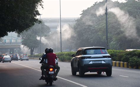 Cold wave grips MP & Chhattisgarh for 2 days; Temperatures fall below ...