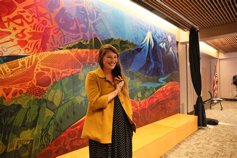 Oregon Cultural Trust license plate mural premieres at Eugene Airport ...
