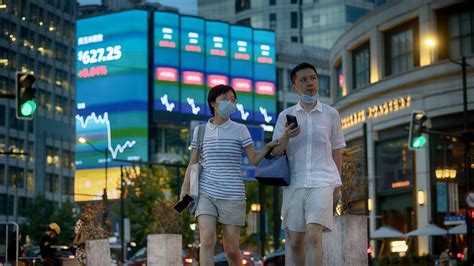 China’s Renminbi Weakens Past a Psychological Barrier Against the ...