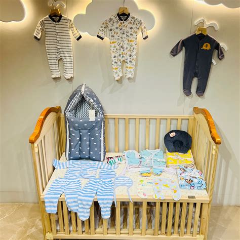 Fareto New Born Baby Premium Quality Gift Set Combo (Pack Of 43)(0-6mo ...