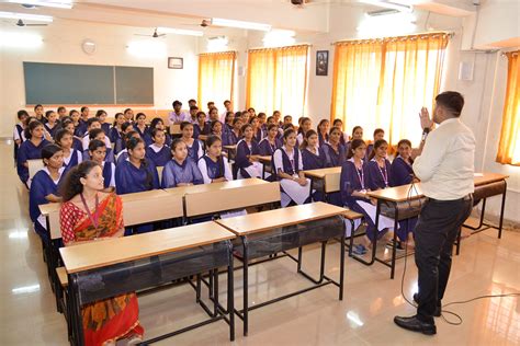 PG Department of Commerce Organises a one-day Inspirational ...