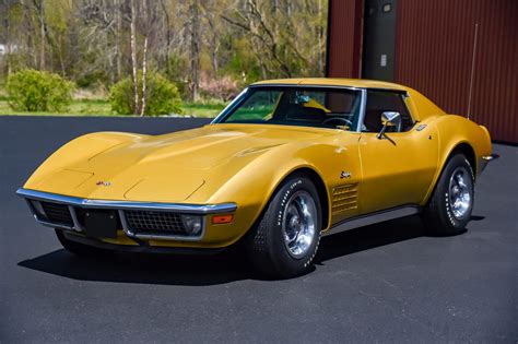 1971 Chevrolet Corvette Pricing, Factory Options, & Colors | CorvSport