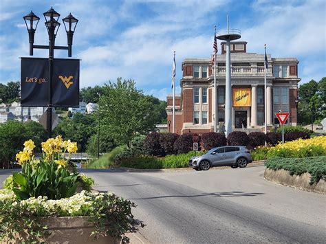 West Virginia University - Acceptance Rate, Deadlines & Admission Info