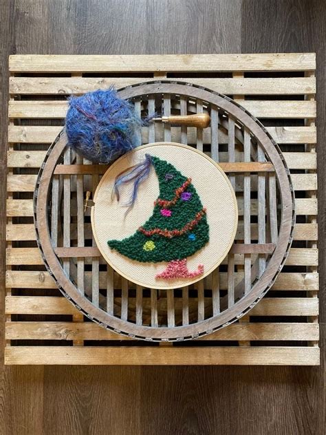 Beginner Rug Hooking, O'Flynn's Art Gallery & Craft Shoppe, Sparta, 16 ...