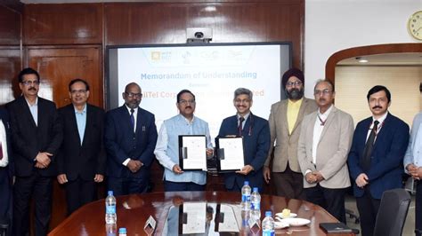 REC Inks MoU With RailTel To Finance Infra Projects In Telecom, Railway ...