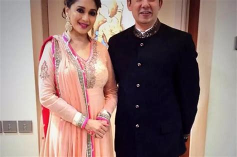 5 Times Indian Geeks Dated The Most Beautiful Women