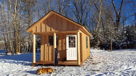 Small Cabin Living: Creative Space Ideas for Small Cabins
