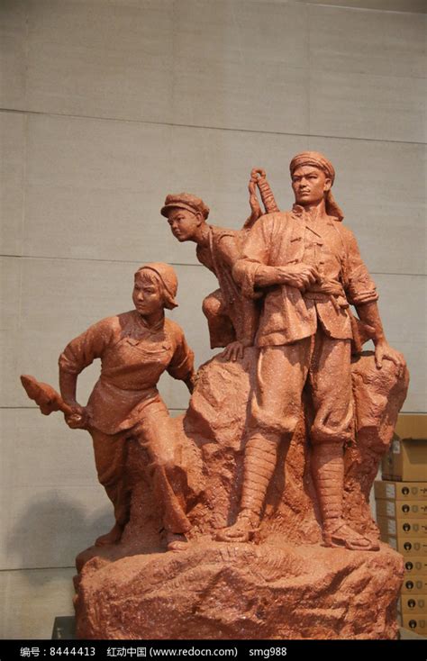 红色革命英雄雕像高清图片下载_红动中国